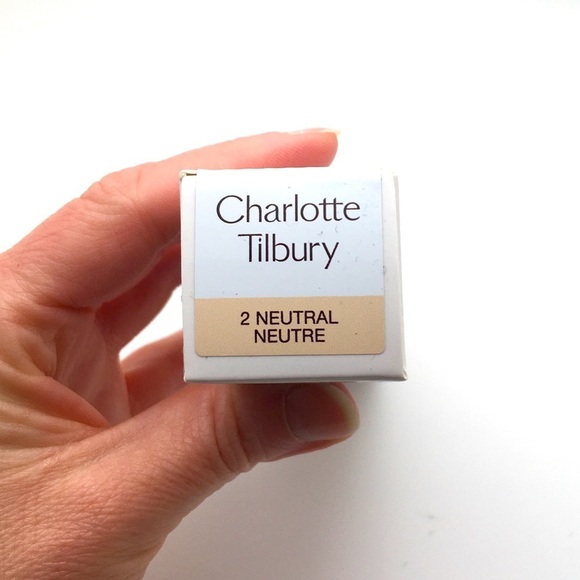 **!!HP!!** NIB Charlotte Tilbury Beautiful Skin Foundation, 2 Neutral - Picture 5 of 9